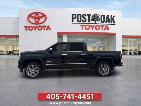 Used 2017 GMC Sierra 1500 Denali w/ Denali Ultimate Package AWD/4WD image 6