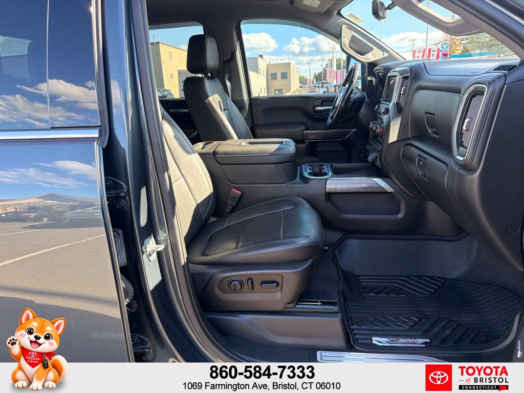 Used 2020 Chevrolet Silverado 3500 LTZ w/ LTZ Premium Package AWD/4WD image 39