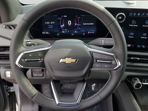 New 2026 Chevrolet Silverado EV LT w/ Plus Package AWD/4WD image 19