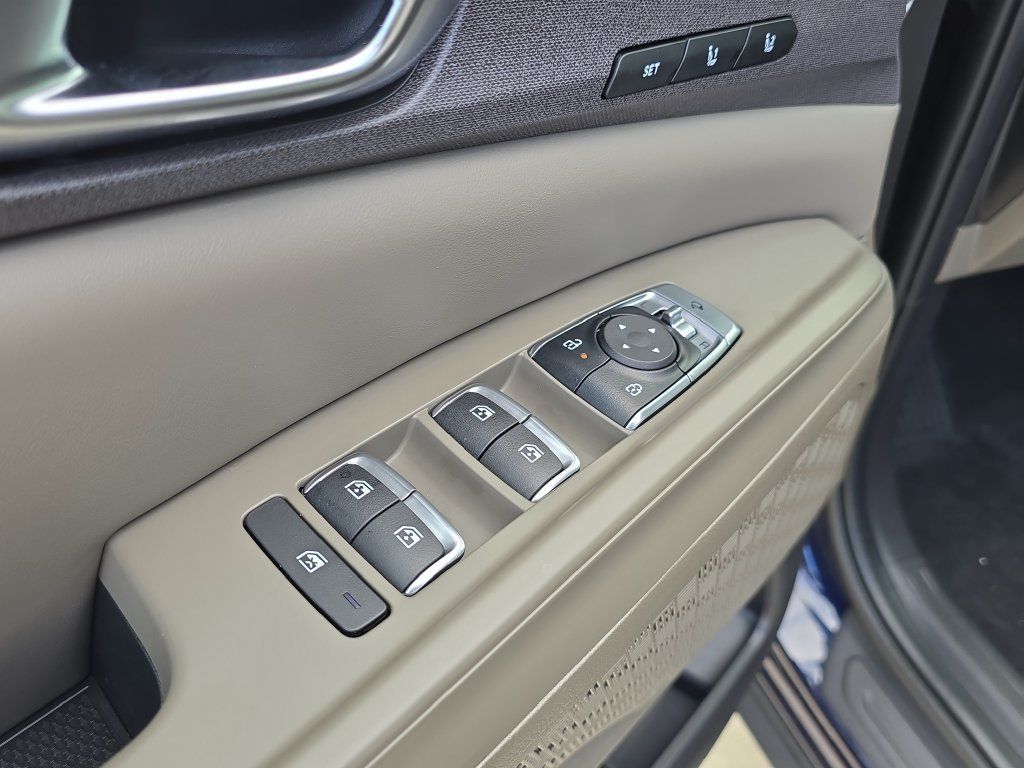 New 2027 Kia Carnival EX FWD image 21