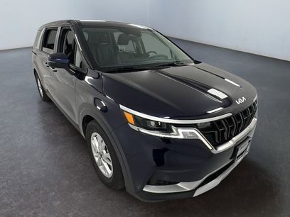 Used 2024 Kia Carnival LX