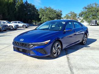 New 2026 Hyundai Elantra Limited video 3