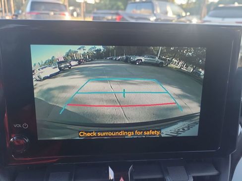 Certified 2025 Toyota Corolla Cross LE image 22