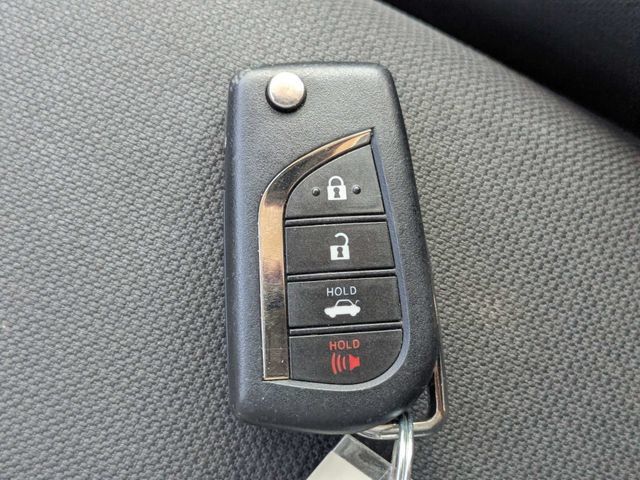 Used 2024 Toyota Corolla LE FWD image 30