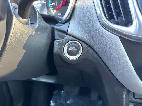 Used 2020 Chevrolet Equinox LS w/ LPO, Floor Liner Package image 19