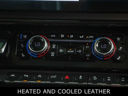 Used 2023 GMC Sierra 1500 AT4X image 22