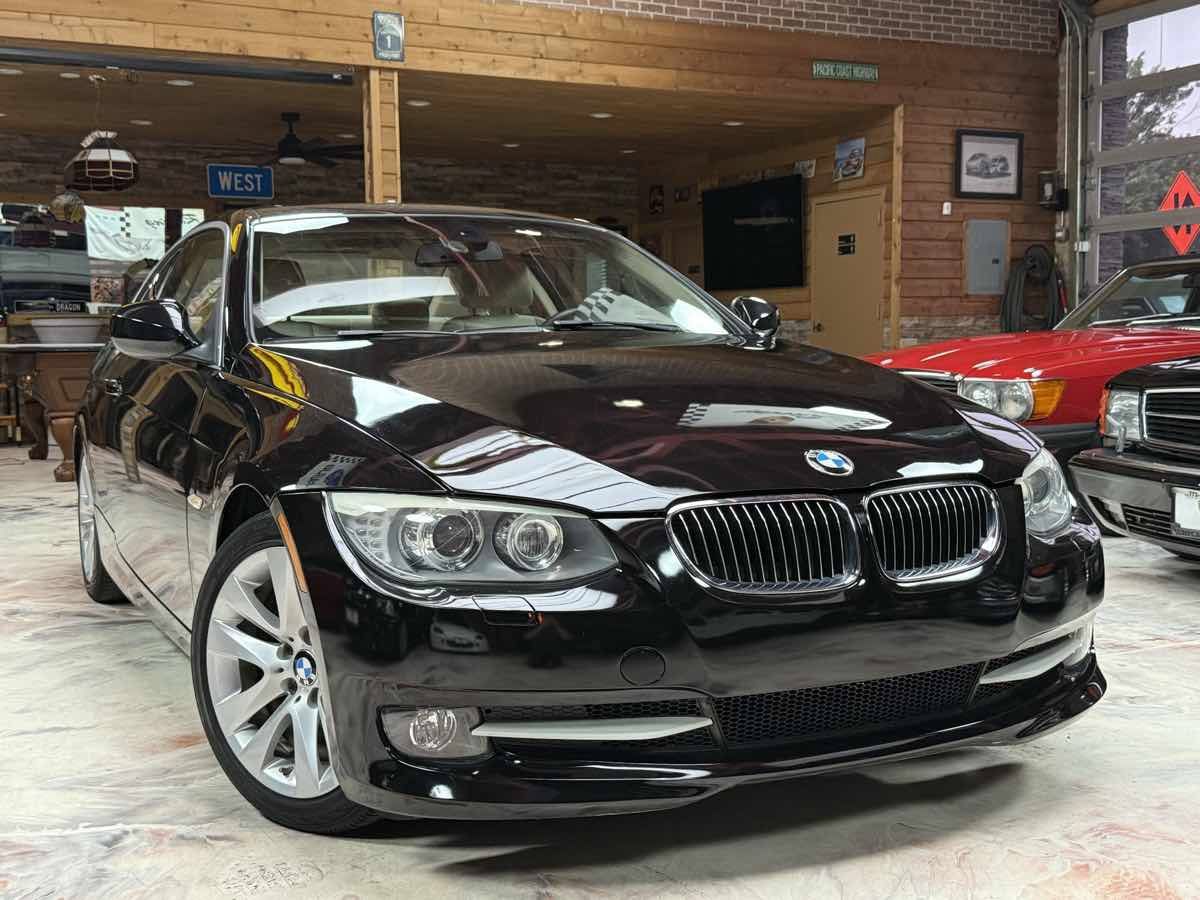 Used 2013 BMW 328i Coupe RWD image 3