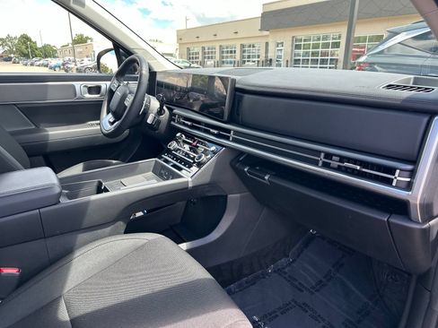 Used 2025 Hyundai Santa Fe SE AWD/4WD image 38