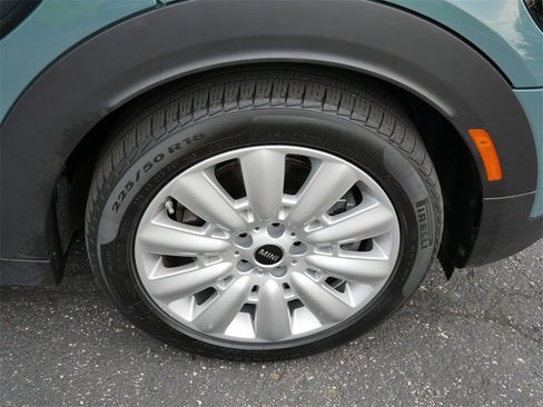 Used 2022 MINI Cooper Countryman S w/ Premium Package image 7