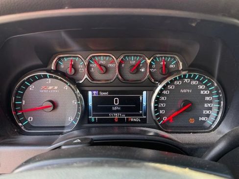 Used 2018 Chevrolet Silverado 1500 LT w/ Rally 2 Edition AWD/4WD image 6