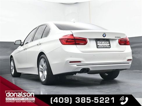 Used 2018 BMW 330i Sedan image 15