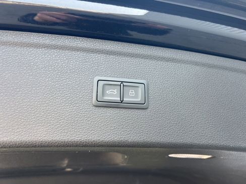 Used 2018 Audi Q5 2.0T Premium Plus image 37