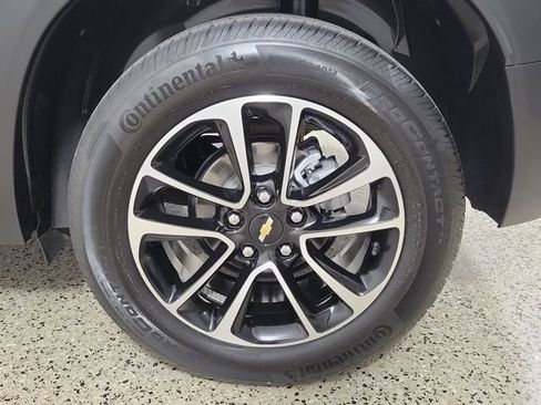 Used 2024 Chevrolet TrailBlazer LT FWD image 8