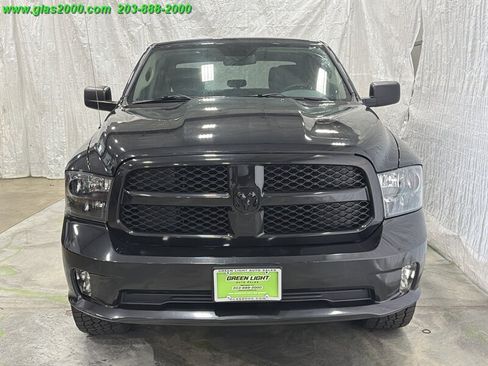 Used 2016 RAM 1500 Express w/ Black Ram 1500 Express Group AWD/4WD image 19