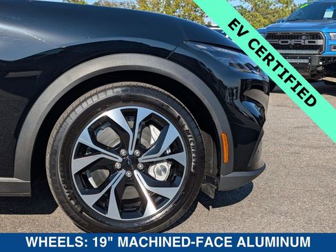 Certified 2025 Ford Mustang Mach-E Select image 11