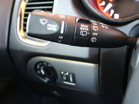 Used 2019 Dodge Durango GT image 31