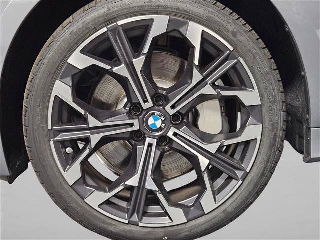 Used 2026 BMW 330i xDrive Sedan w/ Premium Package AWD/4WD image 16