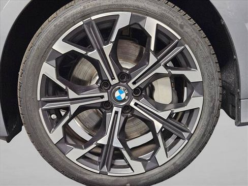 Used 2026 BMW 330i xDrive Sedan w/ Premium Package AWD/4WD image 16