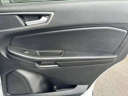 Used 2024 Ford Edge SEL AWD/4WD image 25