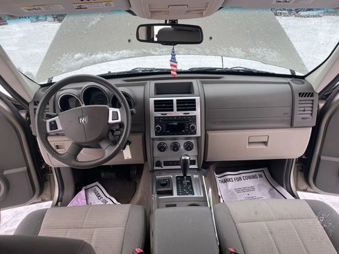 Used 2007 Dodge Nitro SLT image 16