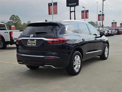 Used 2020 Buick Enclave Essence w/ Sound and Sites Package image 5