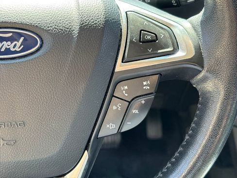 Certified 2021 Ford Edge Titanium image 21