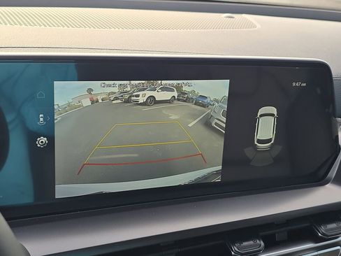 New 2025 Kia Telluride S image 27