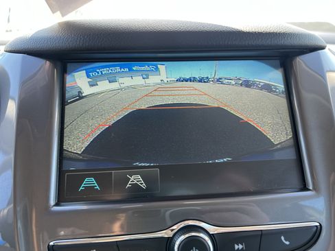 Used 2018 Chevrolet Cruze LT w/ Convenience Package image 26