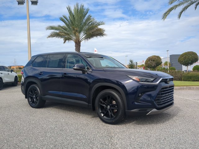Certified 2024 Toyota Grand Highlander AWD image 2
