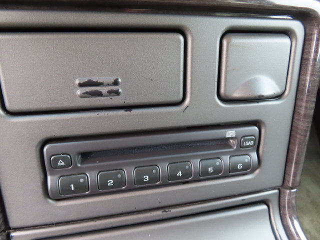 Used 2004 GMC Yukon Denali AWD/4WD image 27