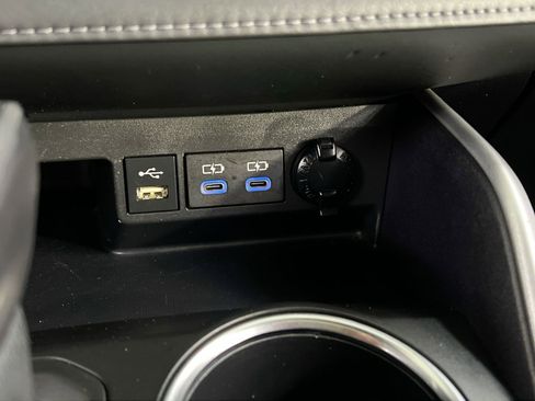 Used 2022 Toyota Highlander XSE image 37