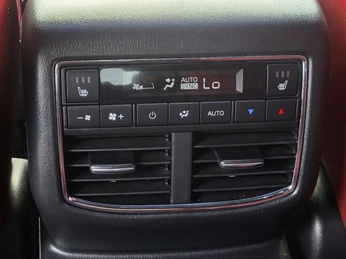 Used 2023 MAZDA CX-9 Carbon Edition AWD/4WD image 18