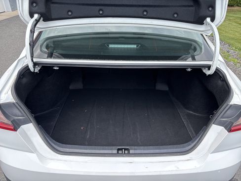 Certified 2025 Toyota Camry LE FWD image 5