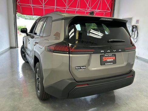 Used 2026 Toyota RAV4 LE FWD image 5