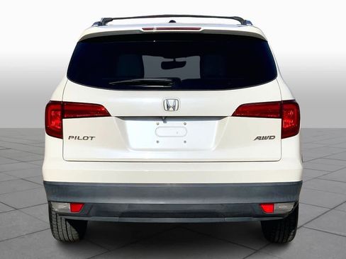 Used 2017 Honda Pilot EX-L image 4