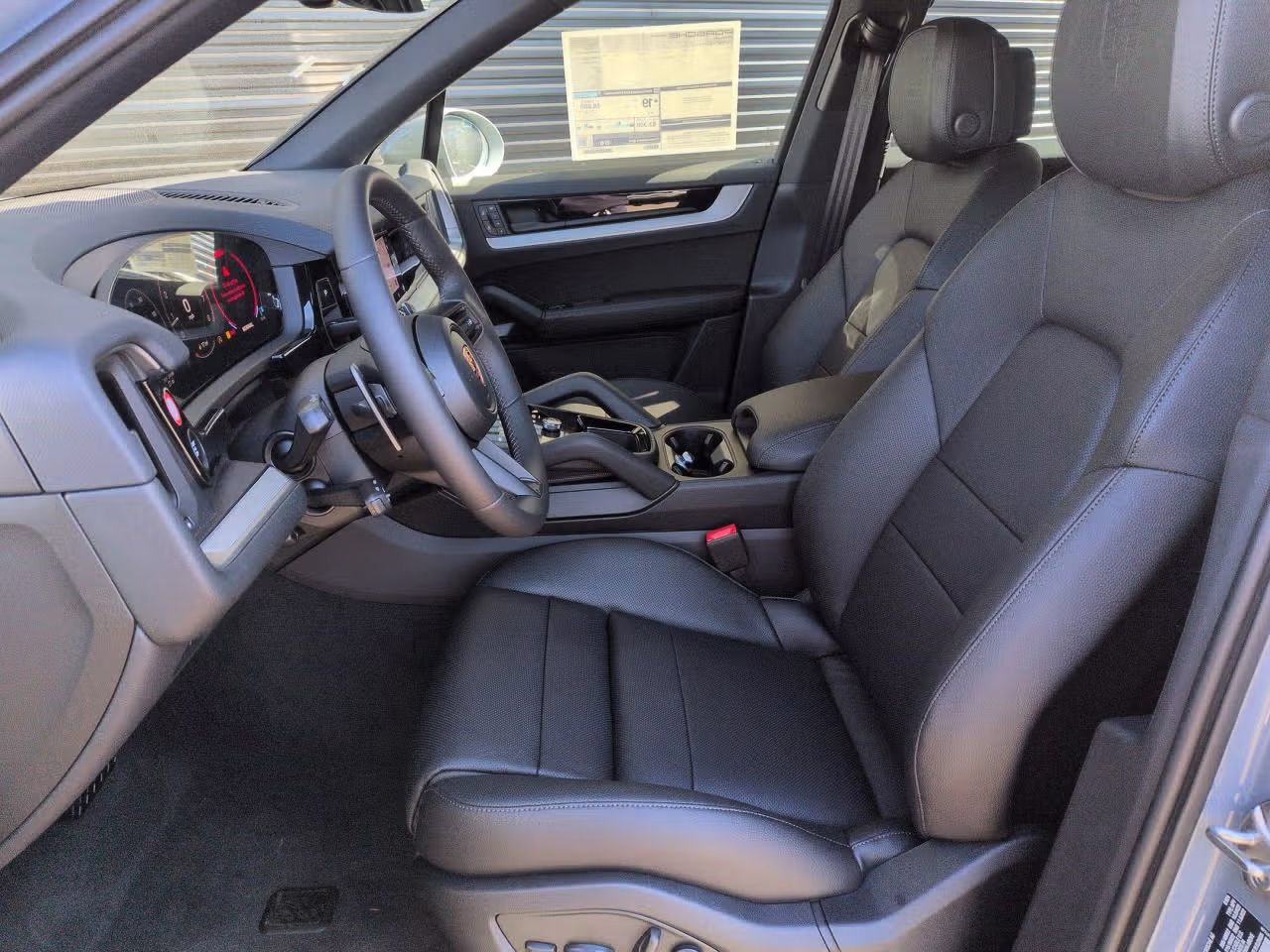 Certified 2026 Porsche Cayenne AWD/4WD image 5