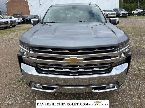 Used 2022 Chevrolet Silverado 1500 LTZ AWD/4WD image 2