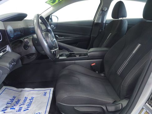 Certified 2023 Hyundai Elantra SEL w/ Convenience Package FWD image 12