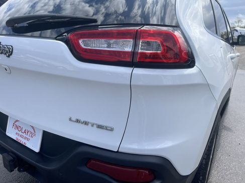 Used 2016 Jeep Cherokee Limited w/ Trailer Tow Group AWD/4WD image 11