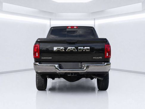 Used 2025 RAM 2500 Laramie AWD/4WD image 7