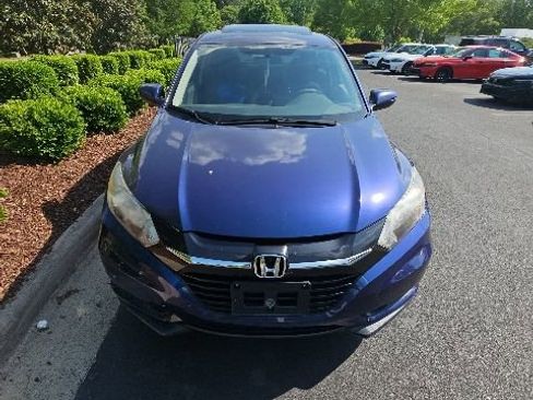 Used 2016 Honda HR-V EX image 5