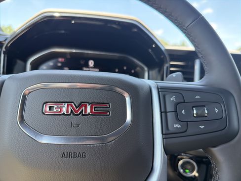 New 2026 GMC Sierra 1500 SLT w/ SLT Premium Plus Package RWD image 29