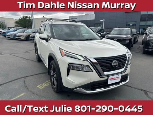 Used 2023 Nissan Rogue Platinum w/ Platinum Premium Package AWD/4WD image 3
