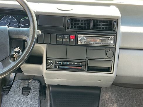 Used 1995 Volkswagen Eurovan Camper FWD image 26
