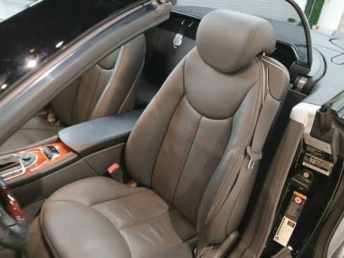 Used 2006 Mercedes-Benz SL 500 image 18