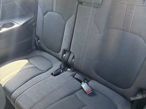 Certified 2023 Honda Pilot Sport image 9