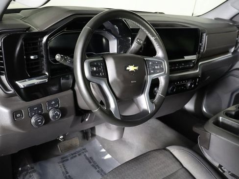 Used 2023 Chevrolet Silverado 1500 LT AWD/4WD image 24