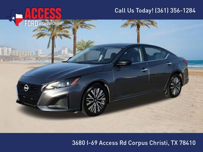 Used 2024 Nissan Altima 2.5 SV