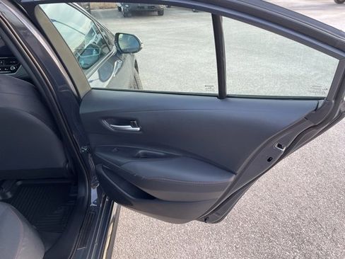 Used 2025 Toyota Corolla SE image 51