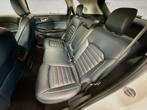 Used 2022 Ford Edge SEL w/ Sport Appearance Package AWD/4WD image 24